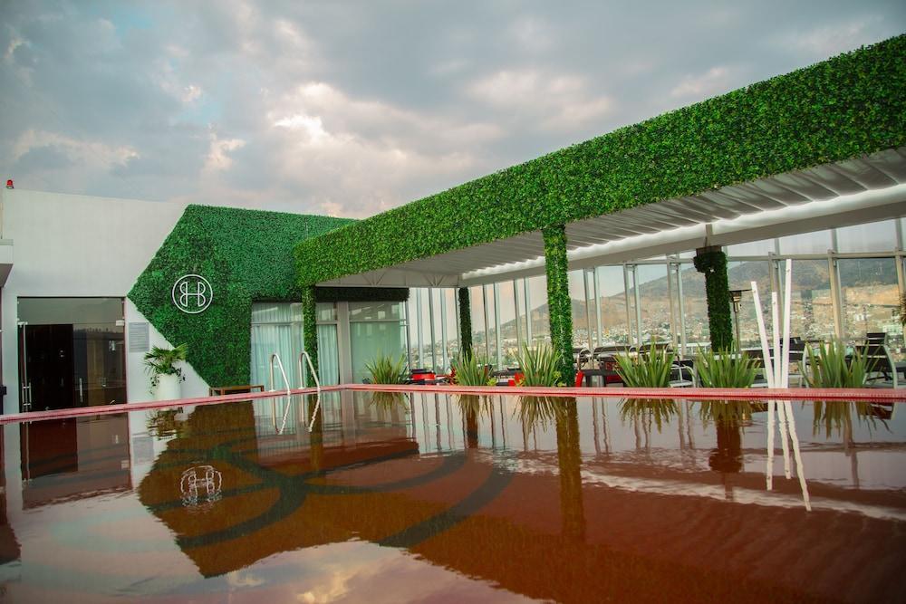 Hotel Belo Grand Morelia Bagian luar foto