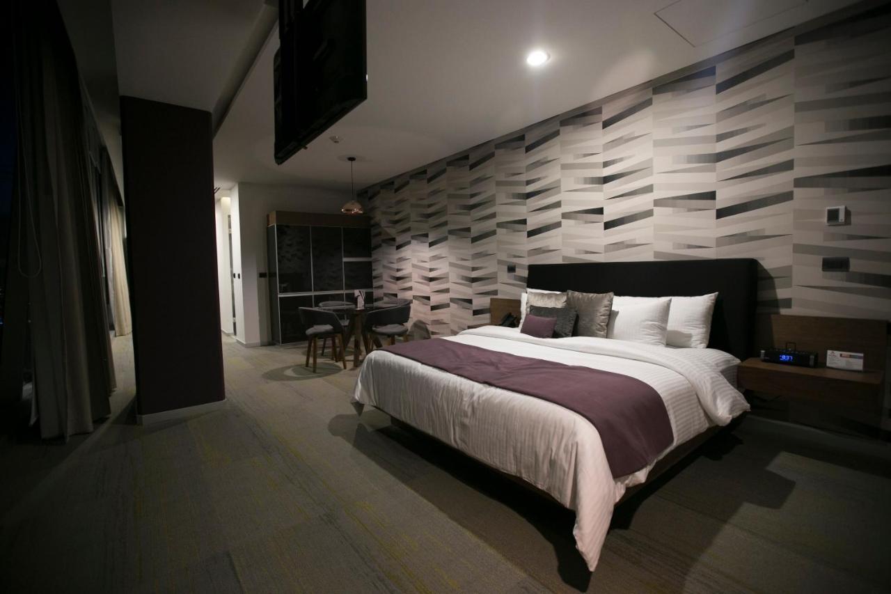 Hotel Belo Grand Morelia Bagian luar foto