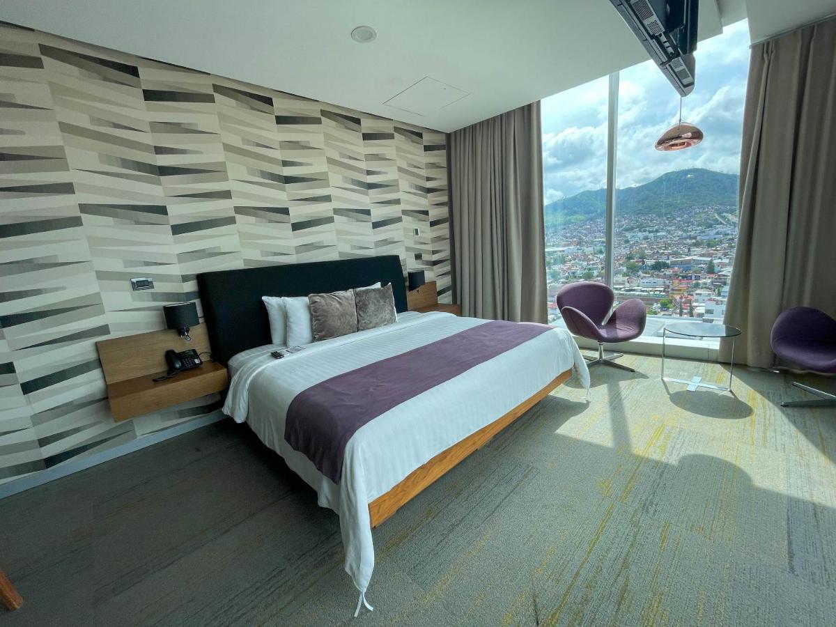 Hotel Belo Grand Morelia Bagian luar foto