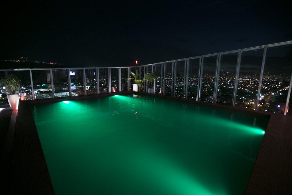 Hotel Belo Grand Morelia Bagian luar foto