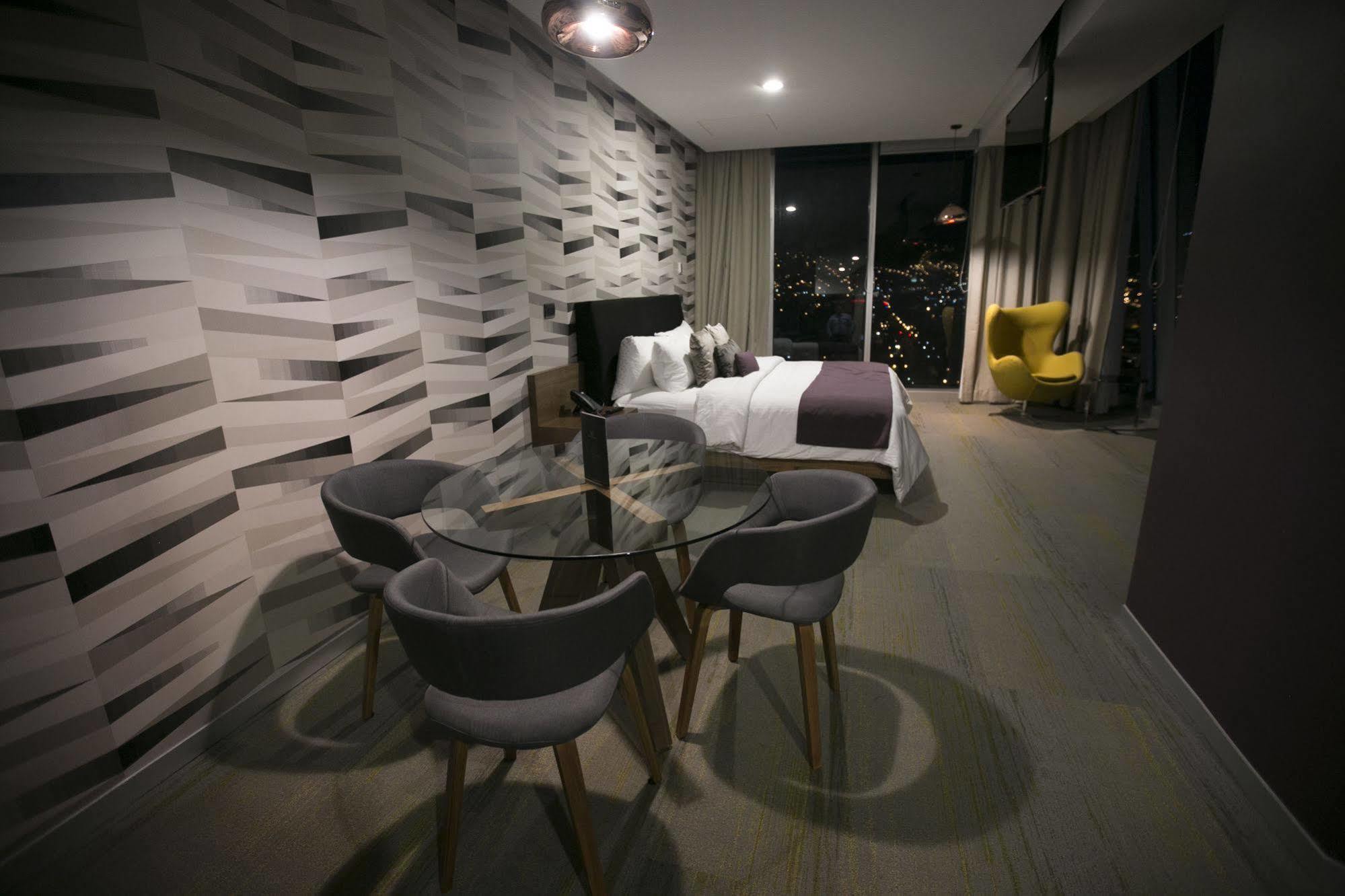 Hotel Belo Grand Morelia Bagian luar foto